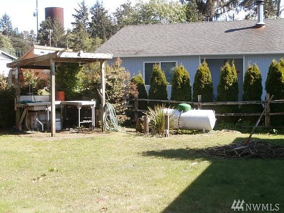 5th image of 1568 S Ocosta St