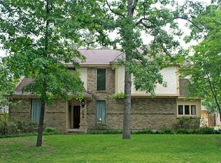 104 Broken Bough Ln, Conroe, TX 77304