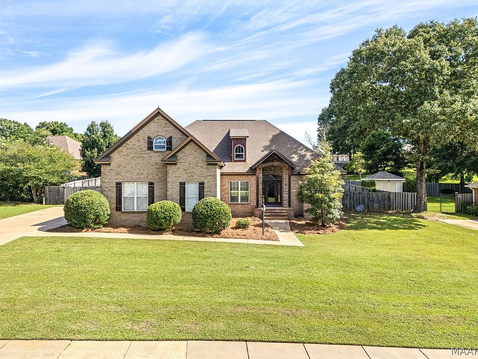 1st image of 520 Stonegate Trl