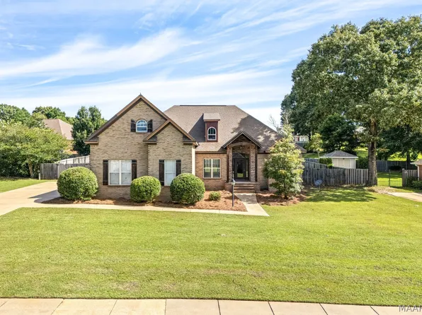 520 Stonegate Trl, Wetumpka, AL 36093