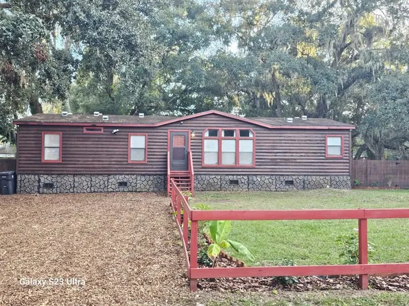 10605 2nd St, Thonotosassa, FL 33592