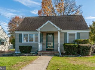 635 Redfern St, Hamilton, NJ 08610