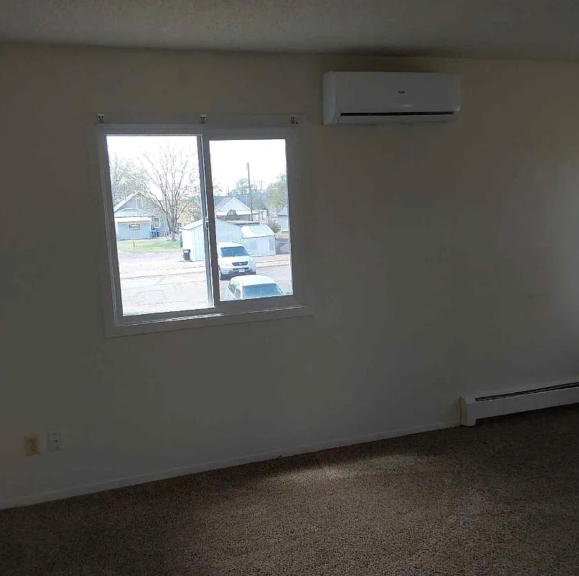 204 14th Street - Unit B — Photo 4