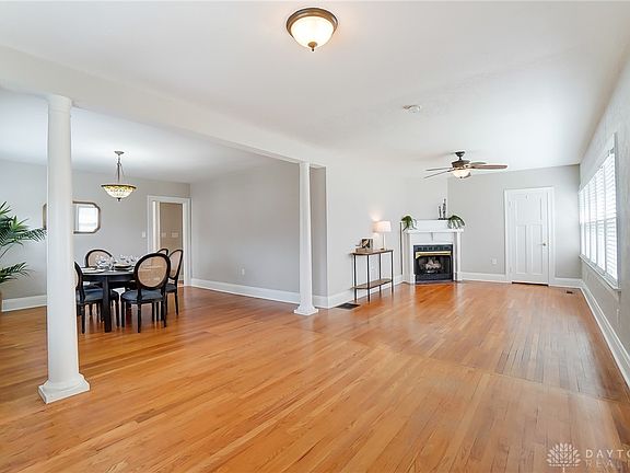 4th image of 245 Telford Ave