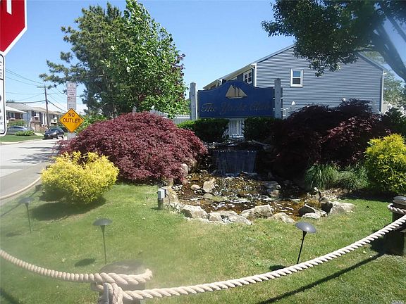 3rd image of 100 Baker Ct Unit 88
