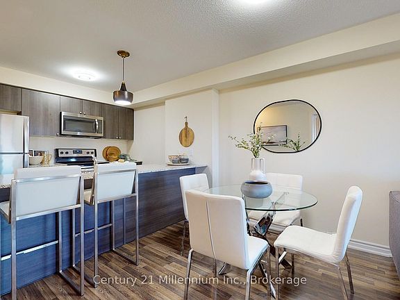 4th image of 6 Anchorage Cres #205