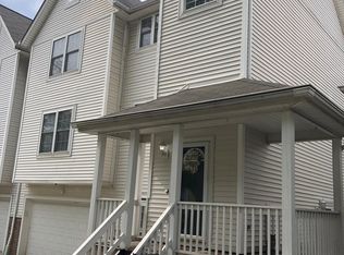 2263 W 11th St #2, Cleveland, OH 44113