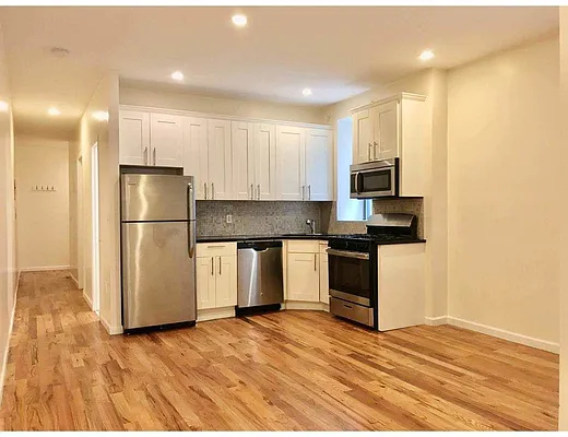 Rented by Urban Pads | media 10