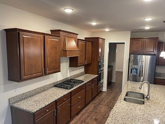 3rd image of 236 Rosemary Way