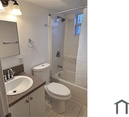 130 SW 4th Ave #18 — Photo 5