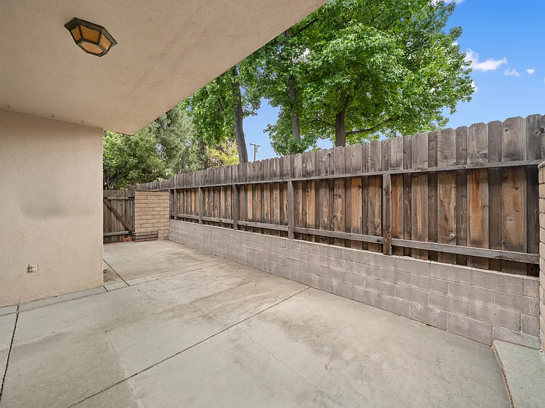 540 Fairview Ave #27 — Photo 11