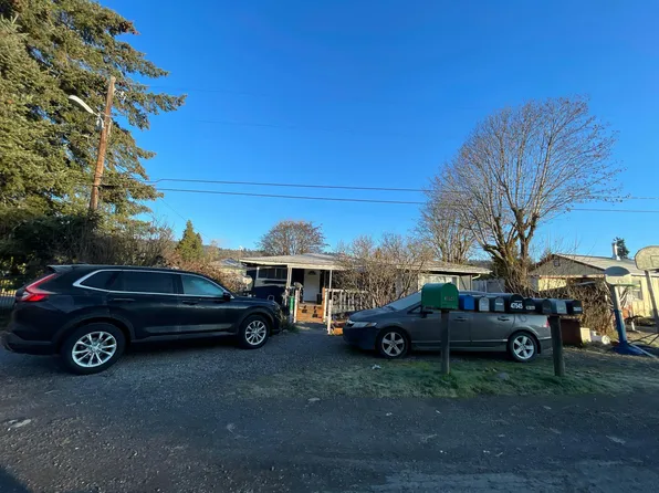 47533 Perkins St, Oakridge, OR 97463