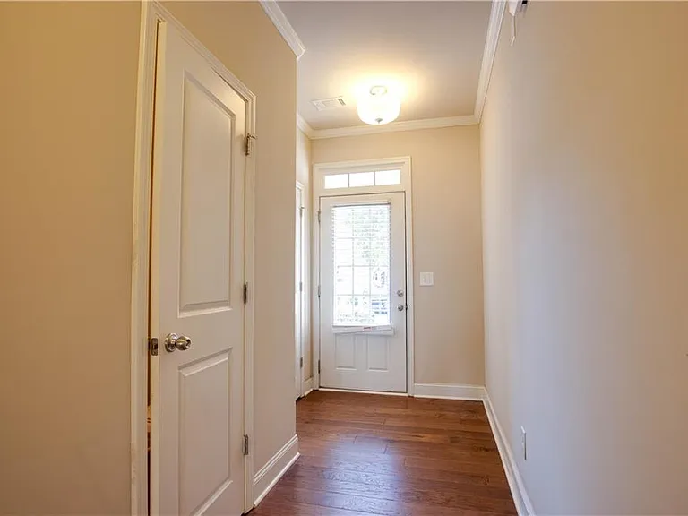 1795 Garbrooke Cv — Photo 4