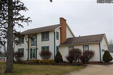 4th image of 5456 Wilshire Park Dr