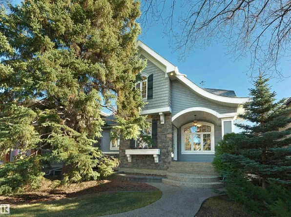 7117 119th St NW, Edmonton, AB T6G 1V7