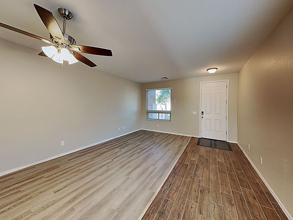4th image of 33078 N Roadrunner Ln