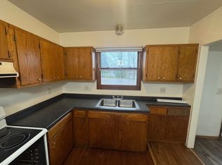 876 Chapel Dr, Milton, WI 53563