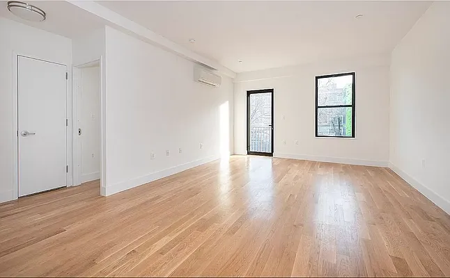 Rented by Compass | media 2