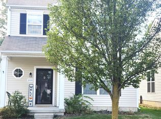 2555 Snowtip Ln, Grove City, OH 43123