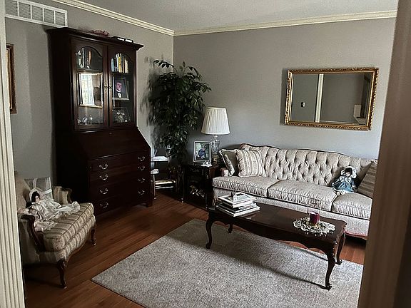 5th image of 660 Dardanelles Dr