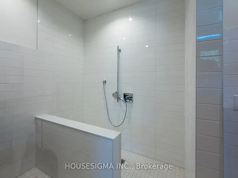 4010 Eglinton Ave W #1105 — Photo 34