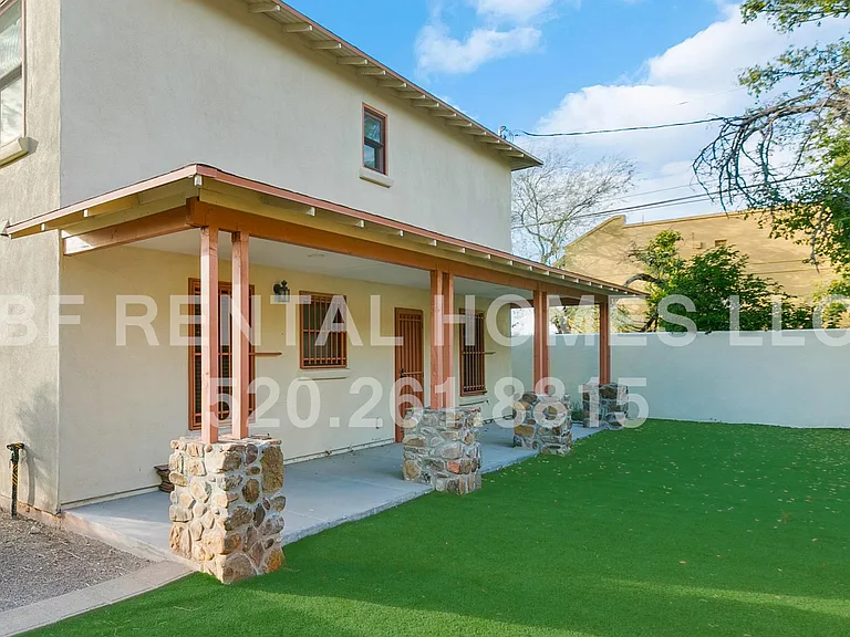1040 N Arizona Ave — Photo 32