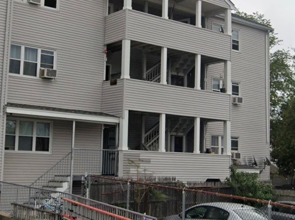 386 Summer St APT 20