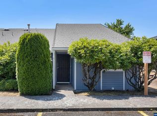 350 NE Evergreen Ct, Dallas, OR
