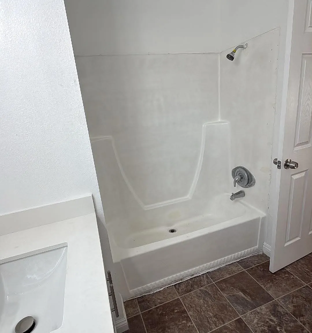 3 bed, 1440 sqft, $2,200 — Photo 3