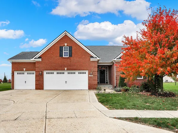 7725 Chestnut Eagle Ct, Zionsville, IN 46077