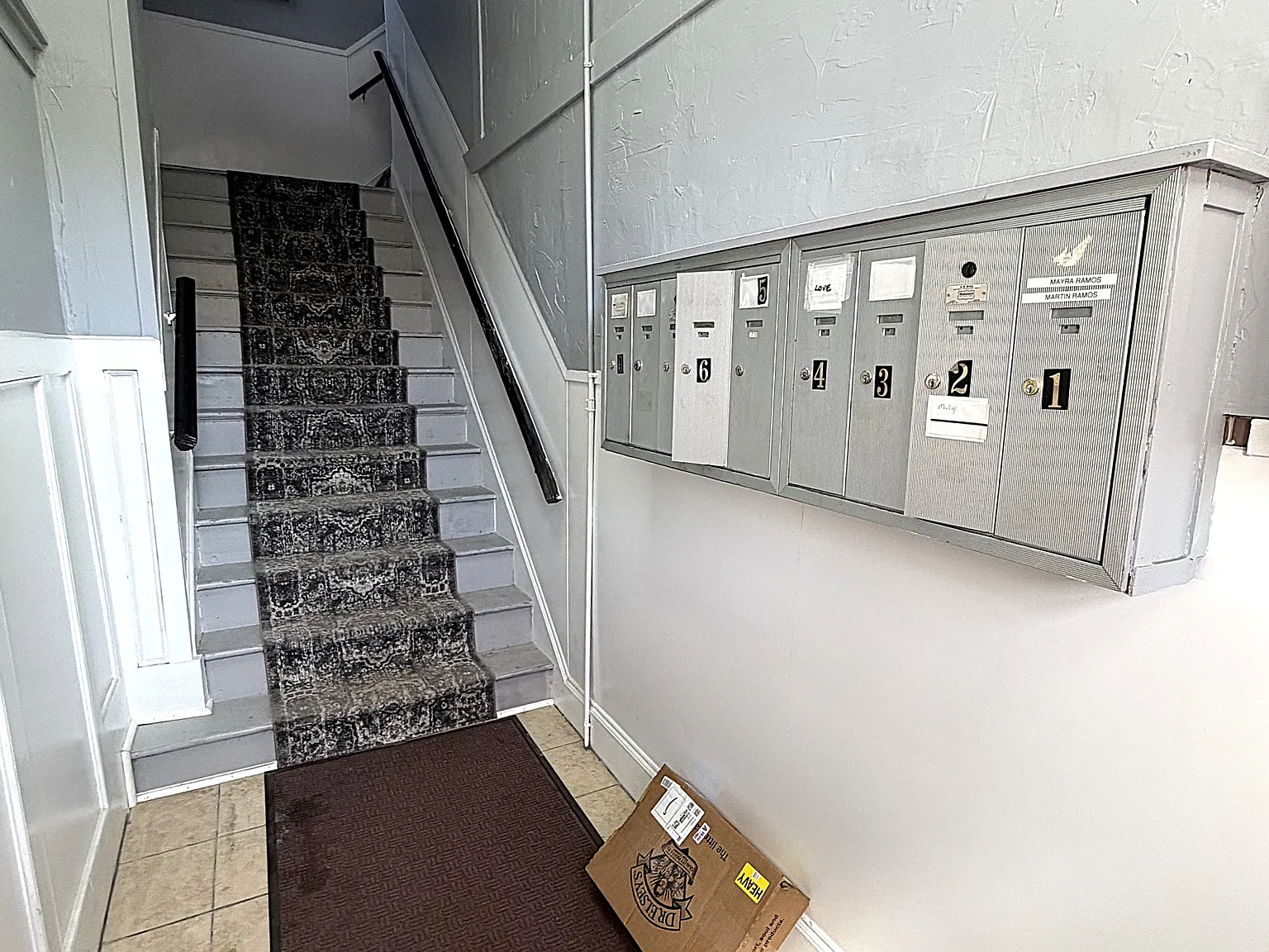 1 bed, 825 sqft, $1,950 — Photo 2