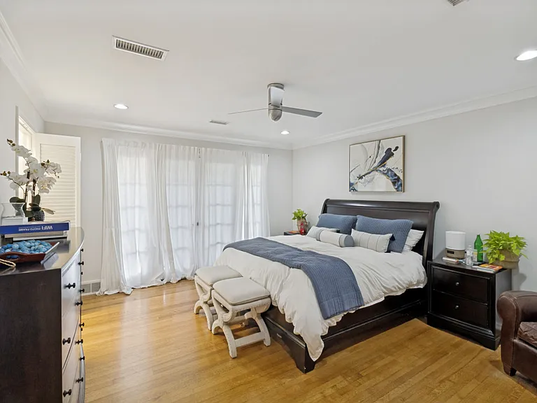 7508 Baxtershire Dr — Photo 13