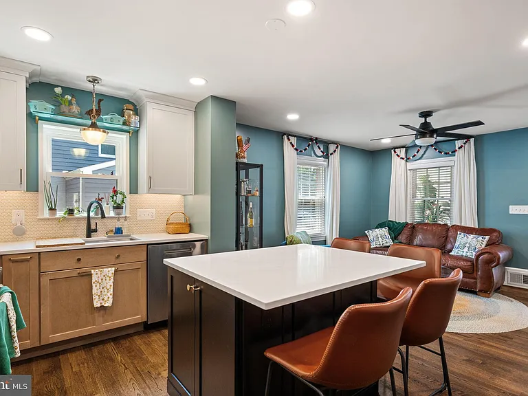6011 Williamsburg Rd — Photo 12