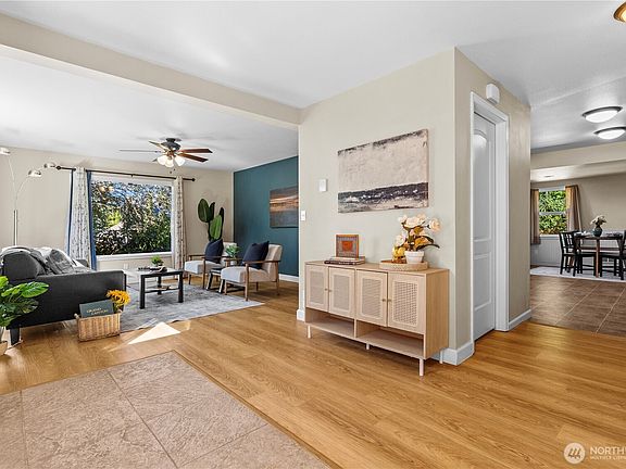 4th image of 2604 NE Denny Road