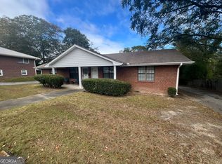 982 Locust Dr NE, Conyers, GA 30012