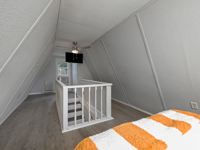 17 Bay Breeze Ln — Photo 11