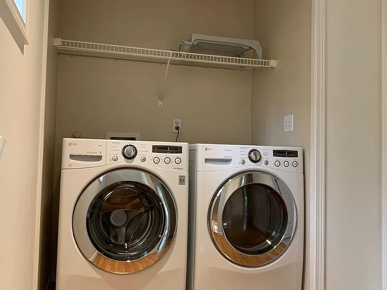 443 NE Ravenna Blvd #C — Photo 21