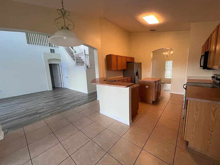 3705 Greencrest Ct — Photo 6