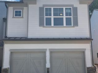 5950 Lynn St, Cumming, GA