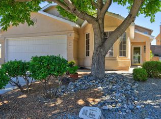 8512 Moon Eagle Dr NE, Albuquerque, NM 87113