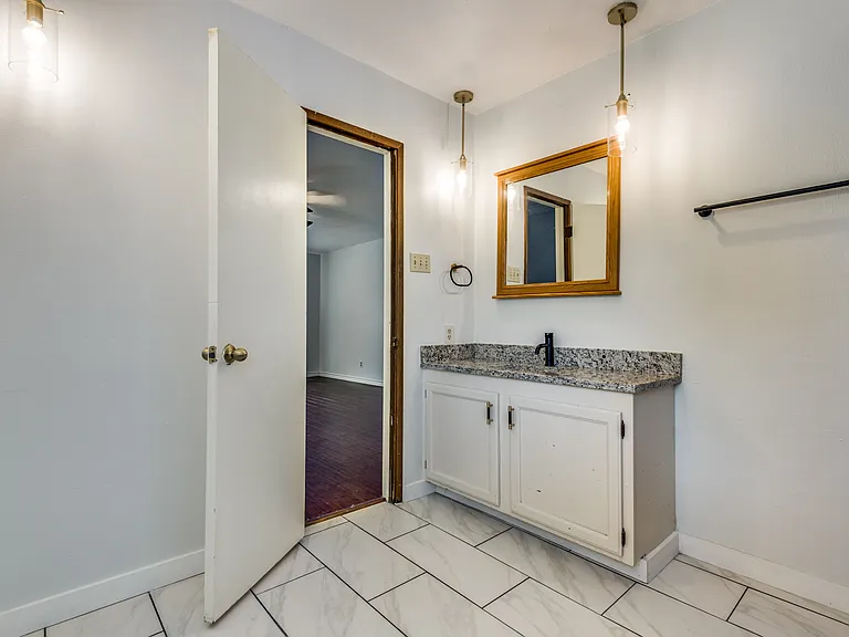 4931 S Colony Blvd — Photo 10