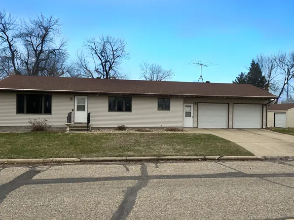 108 W Sherman Ave, Ellsworth, MN 56129