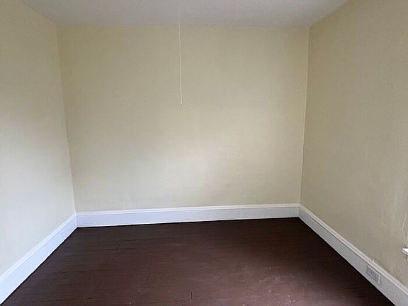 5th image of 7311 Guthrie Ave #2