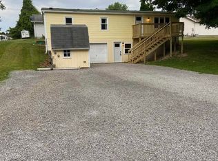 11123 N Wawasee Cir E, Cromwell, IN 46732