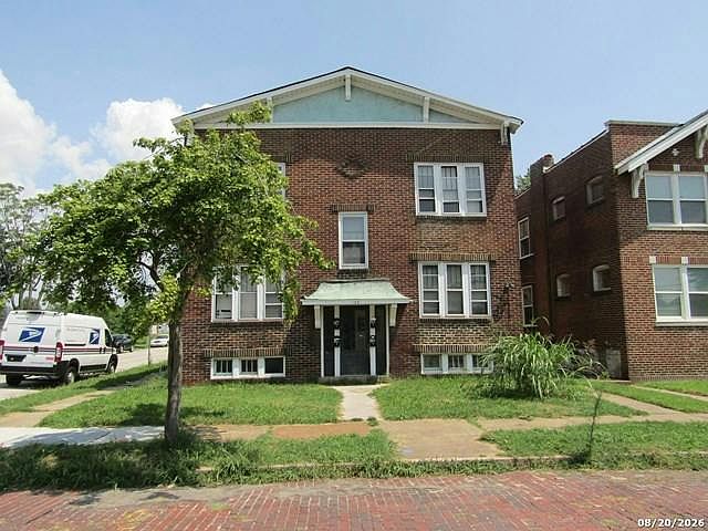1st image of 123 Eichelberger St