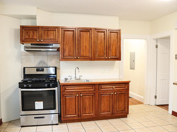 2nd image of 135 Kendrick Ave #1