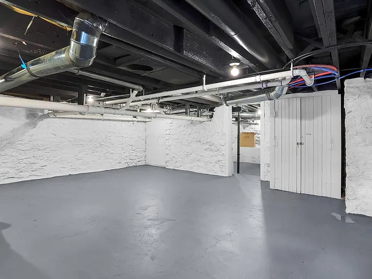 42 King Ave #A — Photo 33