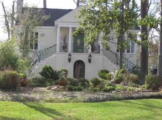 1925 Thomas Rd, Beaumont, TX 77706