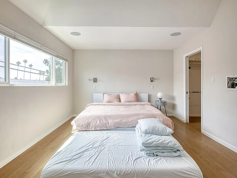 1342 Stanford St #7 — Photo 8