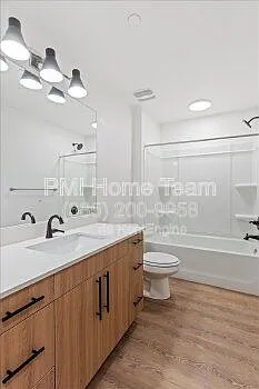 3378 Washington Blvd #302 — Photo 6